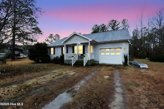 96 Conley Dr, Shannon, NC 28386