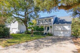 1723 Crystal Lake Dr, Charleston, SC 29412