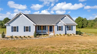 15525 Greenbriar Blvd, Disputanta, VA 23842