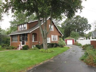 597 Lowell St, Methuen, MA 01844