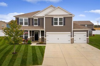 2049 Deer Valley Ct, Columbus, IN 47201