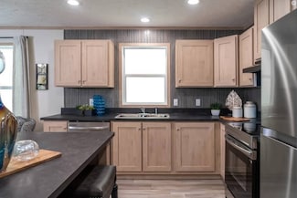 1303 Sugar Tree Ct, Caro, MI 48723