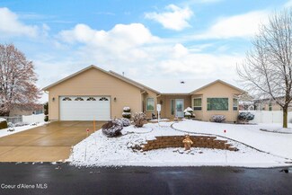 636 W Woodlawn Dr, Hayden, ID 83835