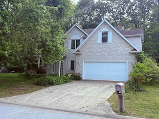 53172 Bracken Fern Dr, South Bend, IN 46637