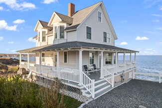 126 Broadway, York, ME 03909
