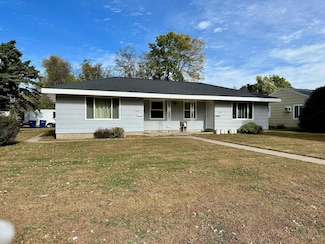 1423 7th St N, Saint Cloud, MN 56303