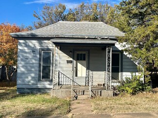 808 N Grand Ave, Ellsworth, KS 67439