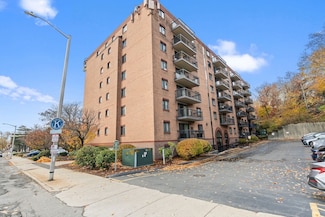 500 Salem St Unit 304, Medford, MA 02155
