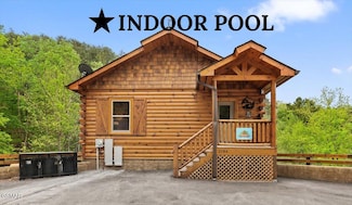 2184 Bear Haven Way, Sevierville, TN 37862