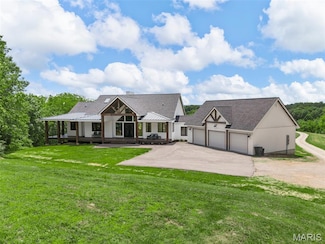 22206 Tree Farm Rd, Warrenton, MO 63383