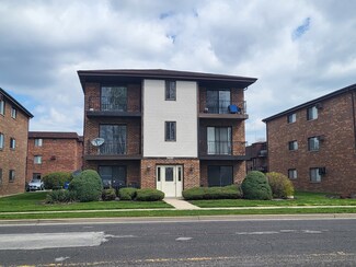 2602 E State St Unit 2A, Chicago, IL 60633