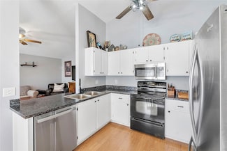 831 SW 135th Way, Sunrise, FL 33325