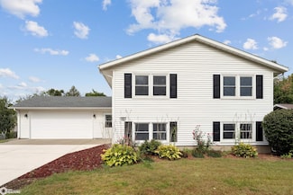 407 Wauconda Rd, Marshalltown, IA 50158