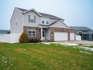 7442 Wild Bird Ct, Schererville, IN 46375