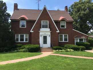 111 S Clinton St, Dwight, IL 60420
