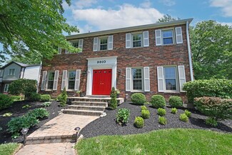 9910 Knollwind Dr, Montgomery, OH 45242