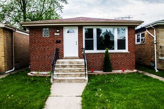 12616 S Justine St, Calumet Park, IL 60827
