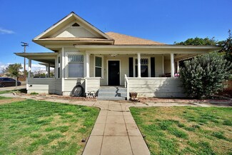1956 Wilson St, Selma, CA 93662