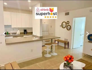 100 Sunrise Dr Unit 24, Key Biscayne, FL 33149