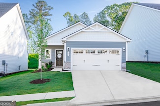 401 Moosehead Trail, Hoschton, GA 30548