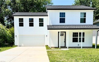5608 Hickory St, Mentor On the Lake, OH 44060