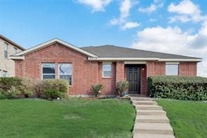 3012 Southern Hills Ln, Mesquite, TX 75181