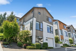 8609 39th Ave S Unit A, Seattle, WA 98118