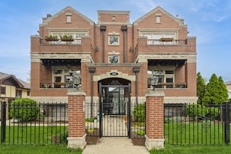 4714 W Berteau Ave Unit 1N, Chicago, IL 60641