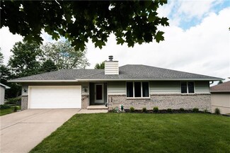 3820 SW 32nd St, Des Moines, IA 50321