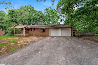 1313 Farmer Rd, Starr, SC 29684