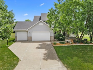 620 Cottage Ct, Cottage Grove, WI 53527
