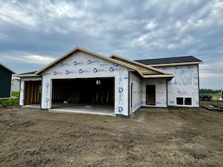 2401 Lucerne Ave, Brookings, SD 57006