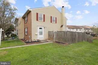 10 Guinevere Ct, Rosedale, MD 21237