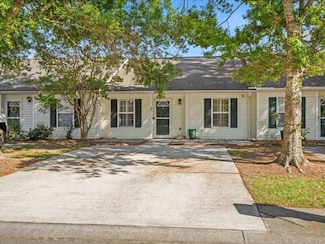 1516 Blaze Ln, Charleston, SC 29412