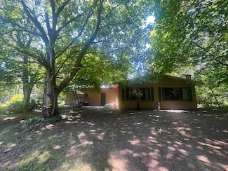 3105 N Euclid Ave, Bay City, MI 48706