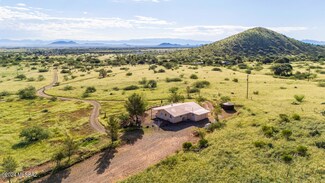 287 S Cochise Stronghold R Rd, Pearce, AZ 85625
