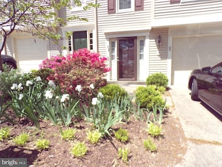 15 S Floyd St, Alexandria, VA 22304