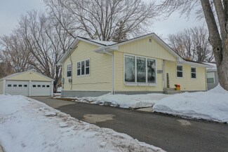 307 6th Ave SE, Glenwood, MN 56334