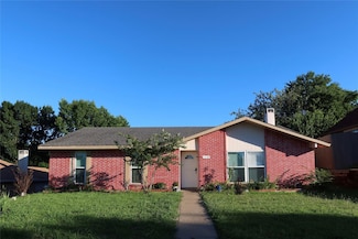 1418 Blanco Ln, Garland, TX 75040