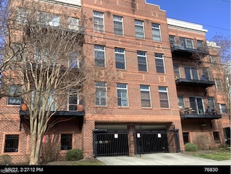810 W Princess Anne Rd Unit 303, Norfolk, VA 23517