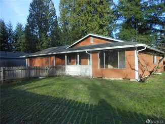 2016 Rose St NE, Olympia, WA 98506
