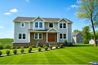 7 Burma Ct, West Milford, NJ 07480