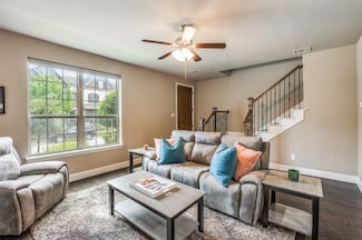 4665 Dozier Rd Unit C, Carrollton, TX 75010