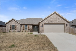 3020 E Coolridge St, Fayetteville, AR 72701