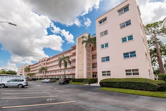 5623 80th St N Unit 504, Saint Petersburg, FL 33709