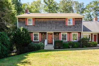 71 Forest Ave, Cohasset, MA 02025