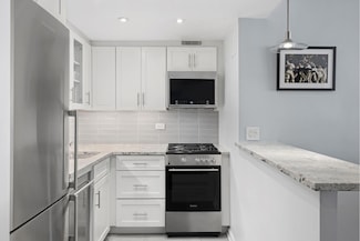 16 W 16th St Unit 14-LS, New York, NY 10011