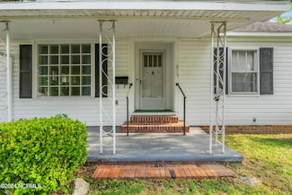 215 E Smith St, Whiteville, NC 28472