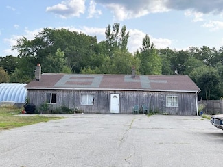 84 S Main St, Seabrook, NH 03874