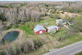4910 W Saginaw Rd, Vassar, MI 48768